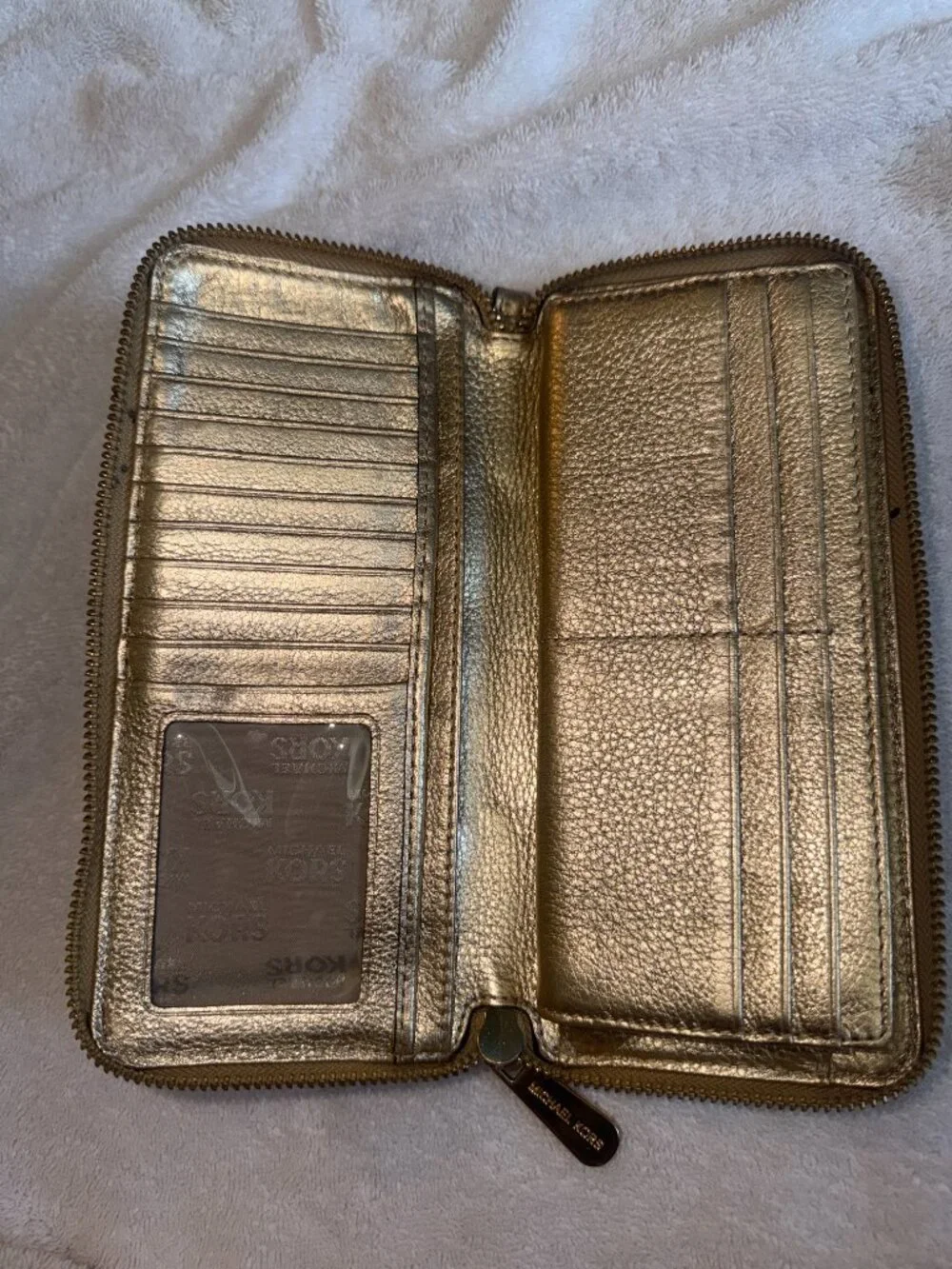 Michael Kors Jet Set Metallic Gold Leather Wristlet Continental Wallet
